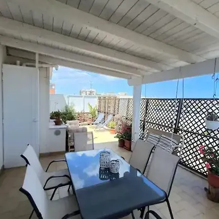 Lägenhet Penthouse In Area With Very Large Terrace *